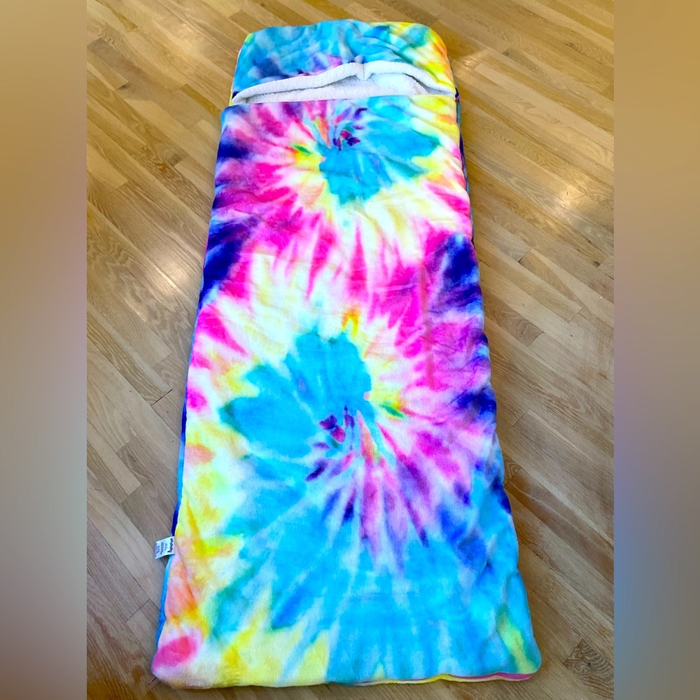 IScream Tie Dye Sleeping Bag